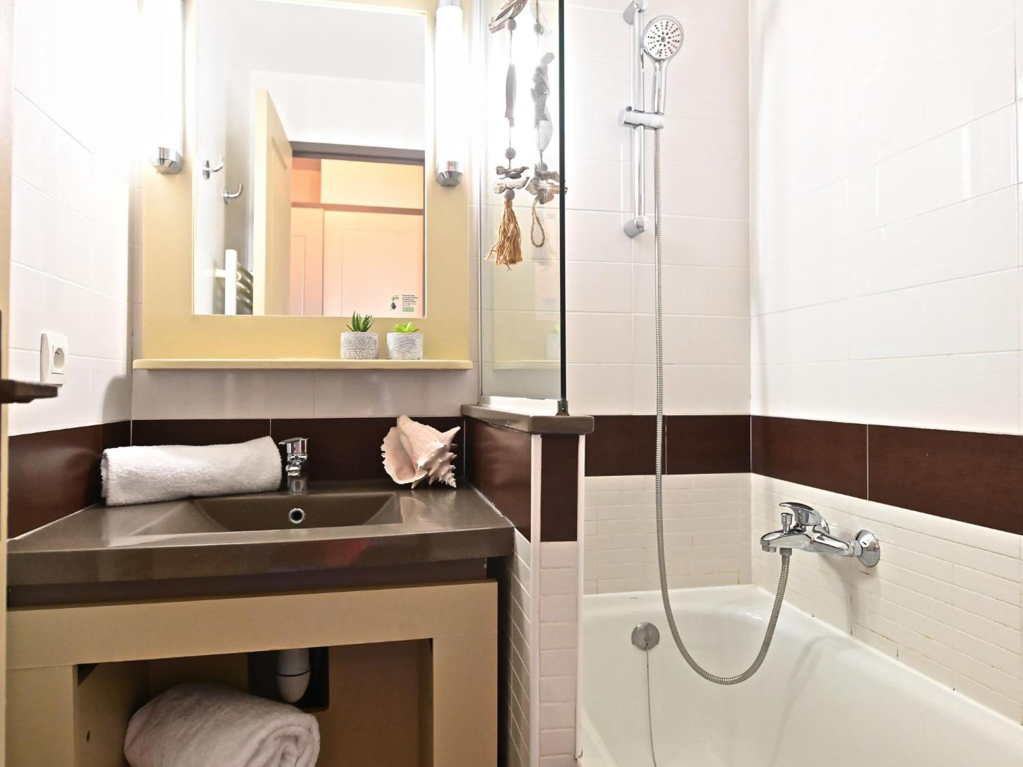 Apartment Village Cap Esterel - Le Village-76 By Interhome Saint-Raphael  Bagian luar foto