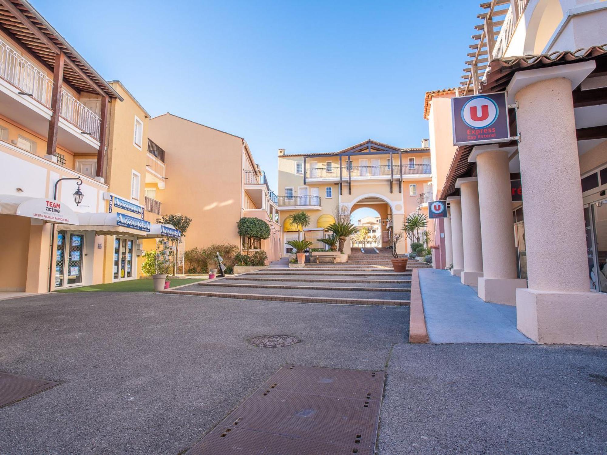 Apartment Village Cap Esterel - Le Village-76 By Interhome Saint-Raphael  Bagian luar foto