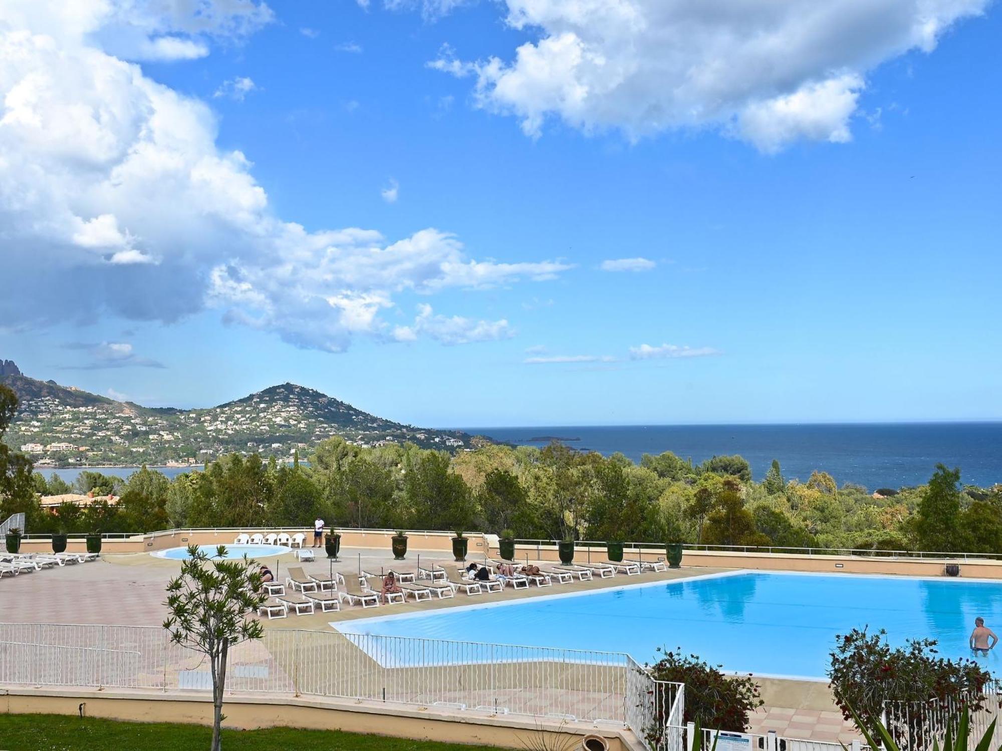 Apartment Village Cap Esterel - Le Village-76 By Interhome Saint-Raphael  Bagian luar foto