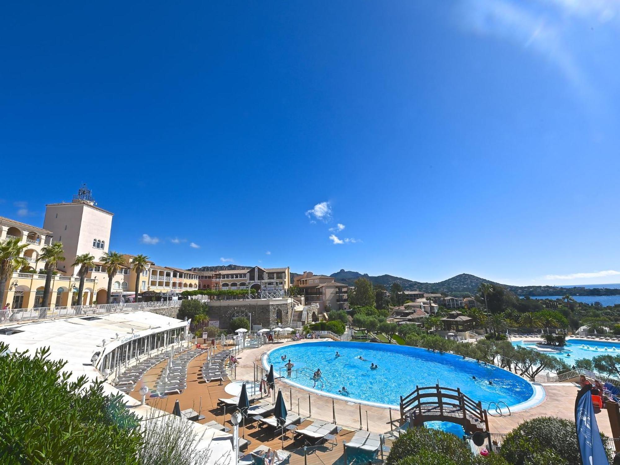 Apartment Village Cap Esterel - Le Village-76 By Interhome Saint-Raphael  Bagian luar foto