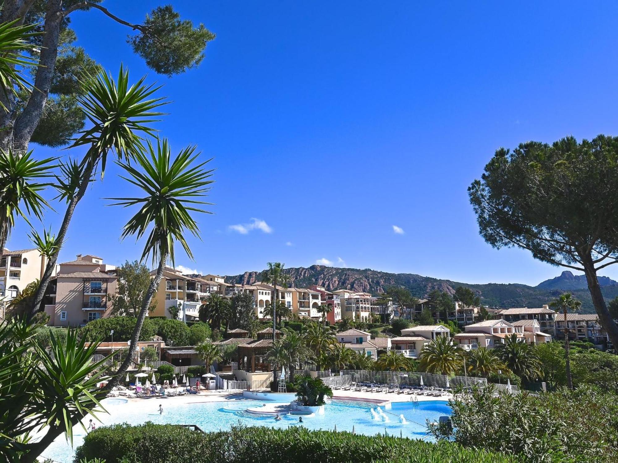 Apartment Village Cap Esterel - Le Village-76 By Interhome Saint-Raphael  Bagian luar foto